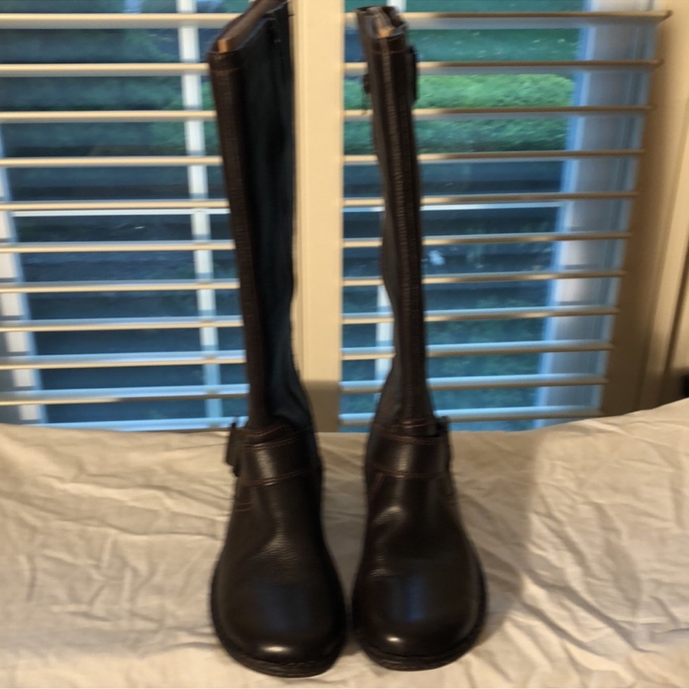 NWOT BOC by born dark French roast Elegant Brown Knee-High Women's Boots